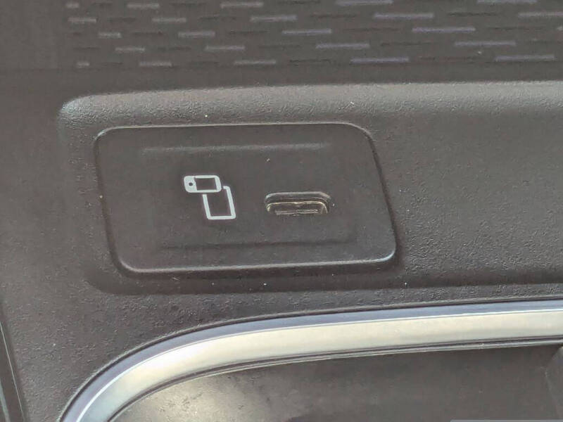 2023 Mercedes-Benz EQB EQB 250+