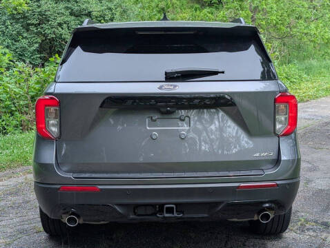 2024 Ford Explorer ST-Line
