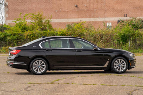2018 BMW 7 Series 740e xDrive iPerformance