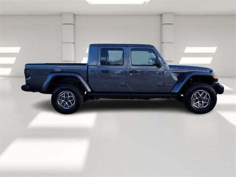 2024 Jeep Gladiator