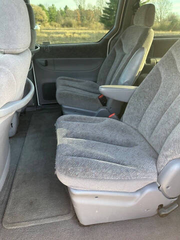 2000 Chrysler Town and Country LXi