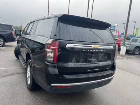 2024 Chevrolet Suburban LT