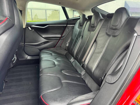 2013 Tesla Model S Performance