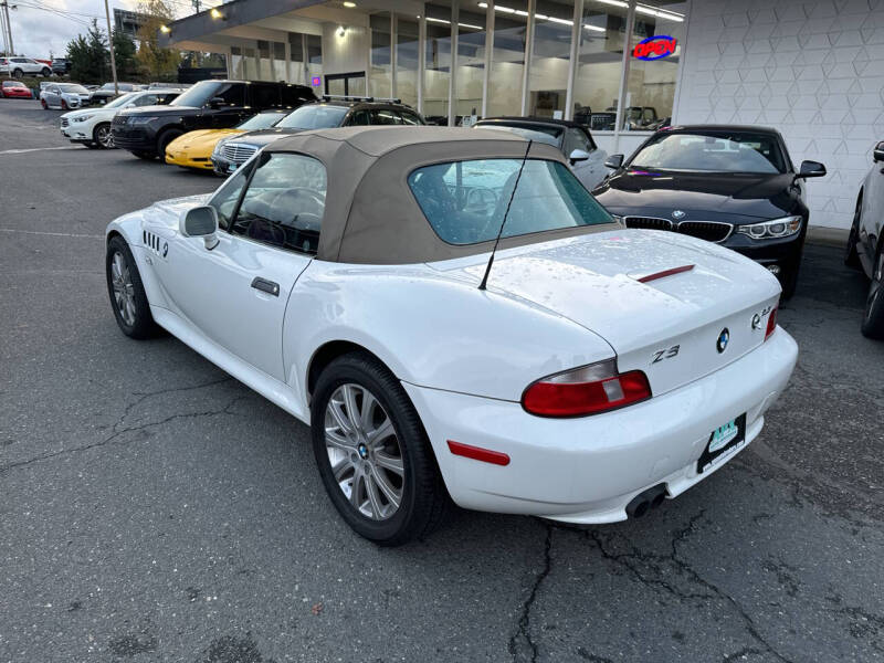 Used 2000 BMW Z3 Base with VIN WBACH9345YLF89050 for sale in Edmonds, WA