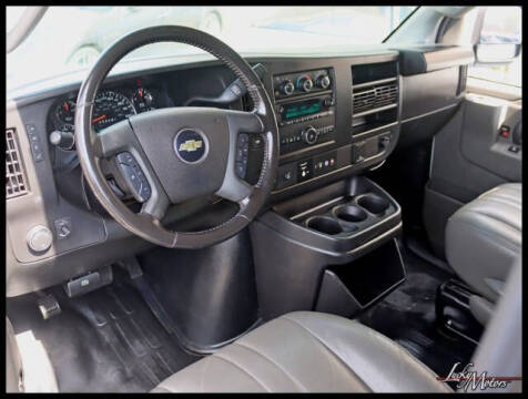 2023 Chevrolet Express 2500