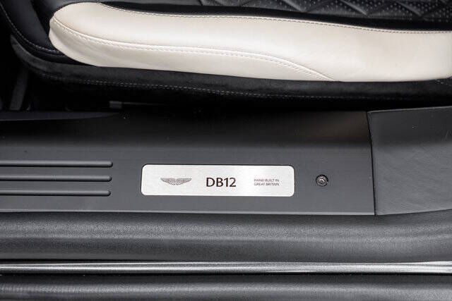2024 Aston Martin DB12 V8
