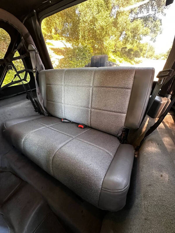 1997 Jeep Wrangler SE