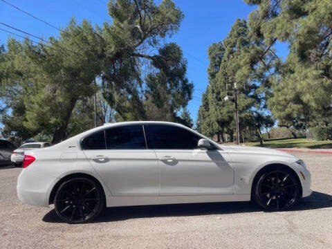 2017 BMW 3 Series 330e iPerformance