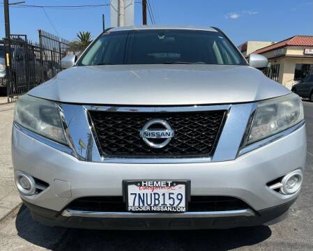 2015 Nissan Pathfinder for sale at Car Capital in Arleta CA