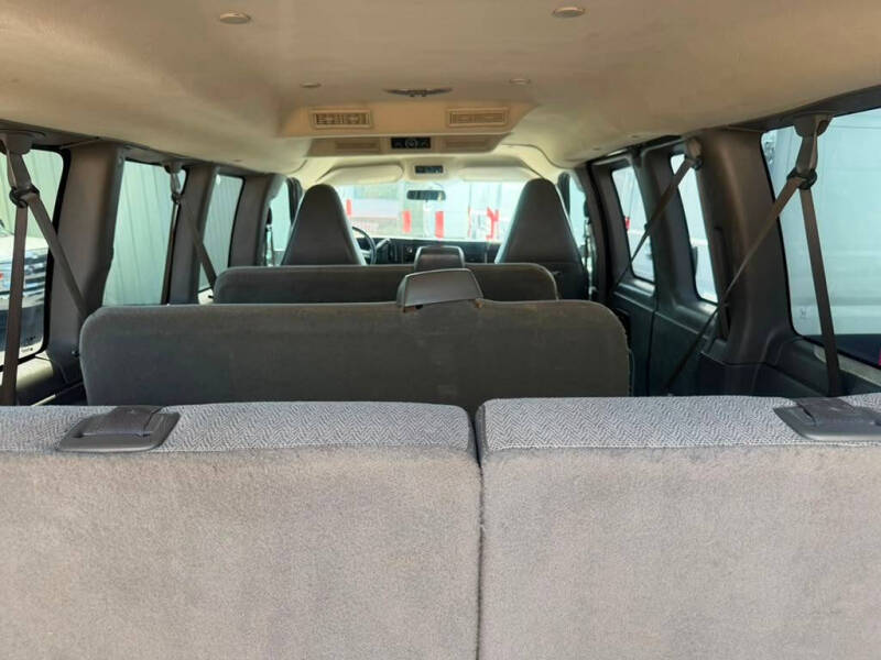 2016 Chevrolet Express LS 2500