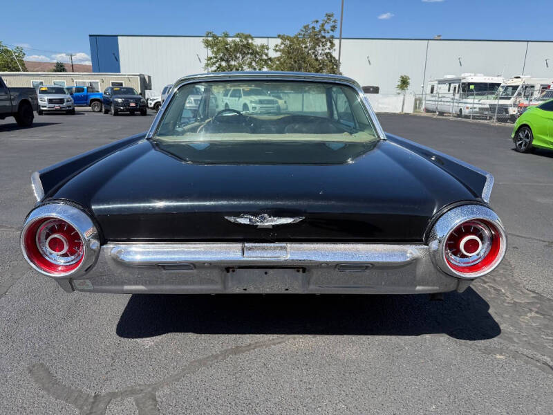 1963 Ford Thunderbird