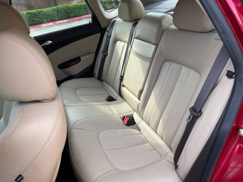 2012 Buick Verano Leather Group
