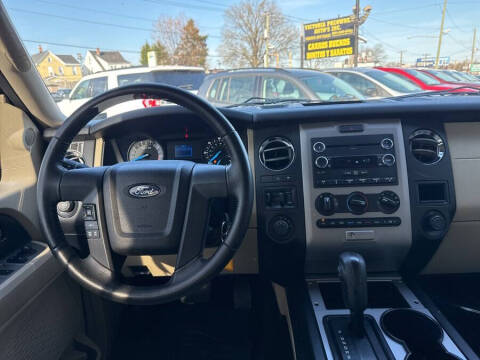 2016 Ford Expedition XL Fleet