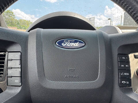 2011 Ford Escape XLT