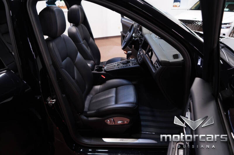 2020 Porsche Macan S