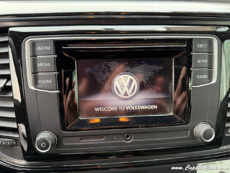 2016 Volkswagen Beetle 1.8T Wolfsburg Edition PZEV