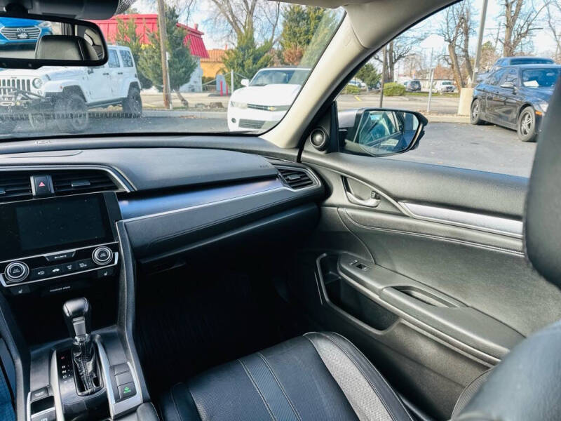 2016 Honda Civic Touring