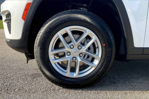 2025 Jeep Grand Cherokee Laredo X