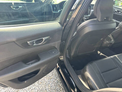 2019 Volvo S60 T5 Momentum