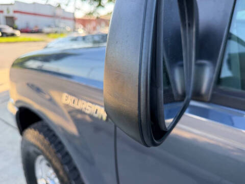 2003 Ford Excursion XLT