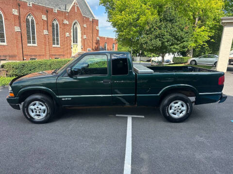 2003 Chevrolet S-10 LS