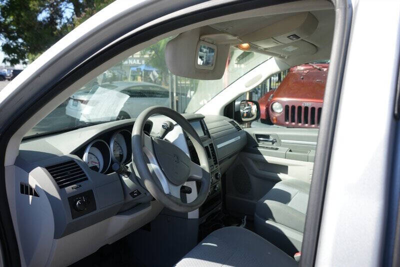 2010 Dodge Grand Caravan SE