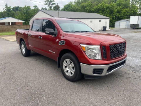 2017 Nissan Titan SV
