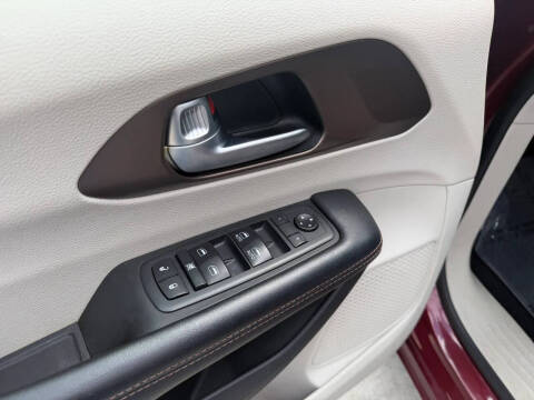 2018 Chrysler Pacifica Touring L