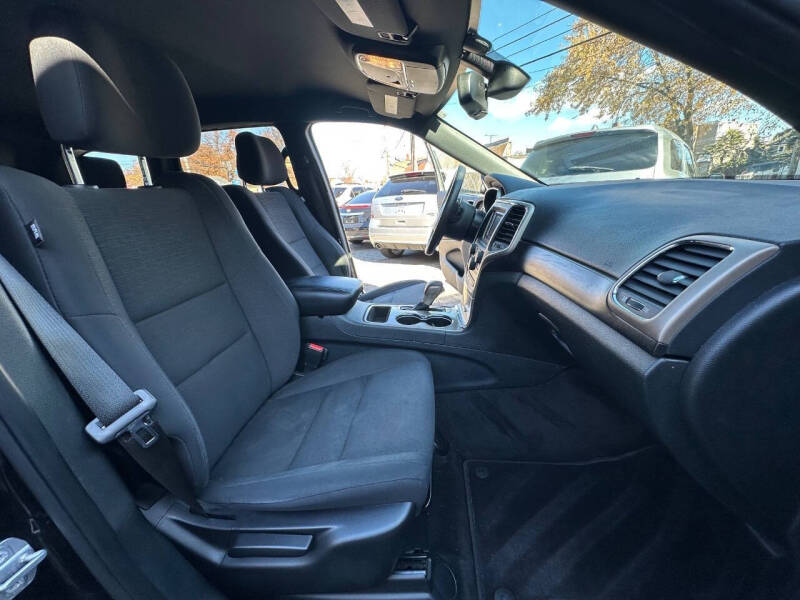 2016 Jeep Grand Cherokee Laredo