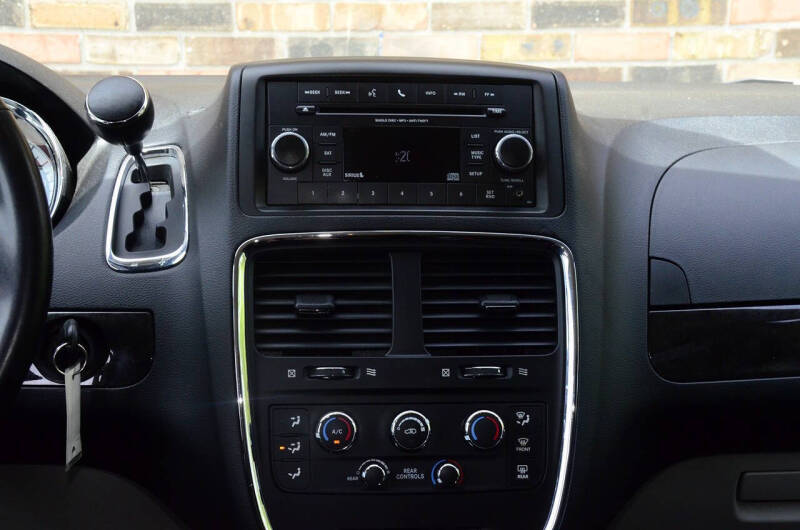 2017 Dodge Grand Caravan SE