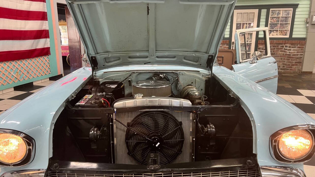 1957 Chevrolet Bel Air 50