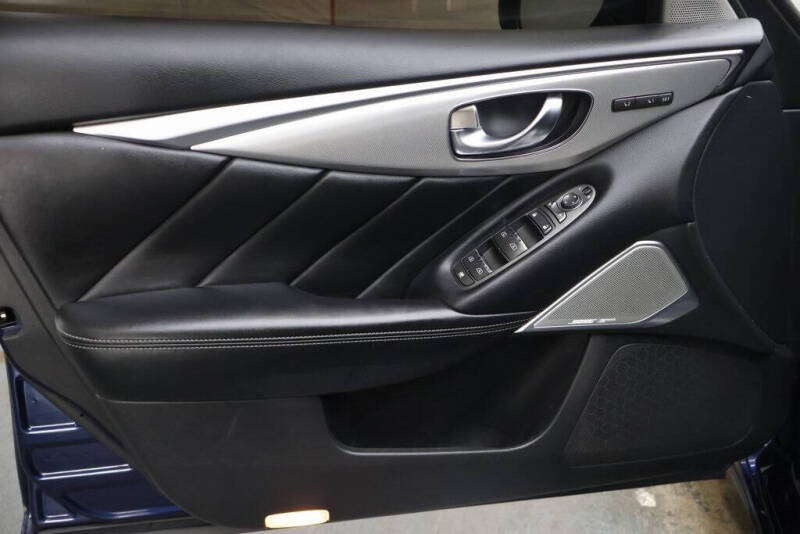 2022 Infiniti Q50 Luxe