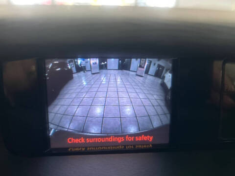 2014 Toyota Sienna LE 8-Passenger