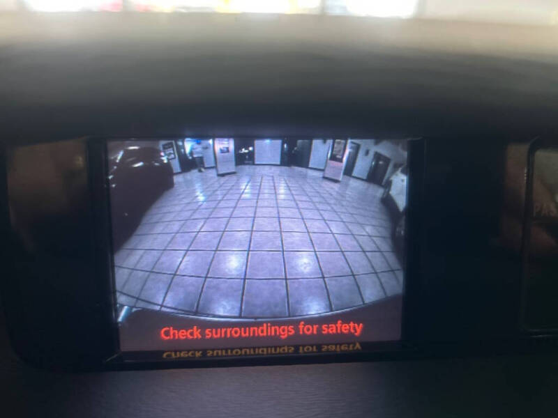 2014 Toyota Sienna LE 8-Passenger