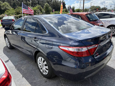 2016 Toyota Camry LE
