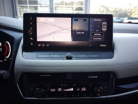 2025 Nissan Rogue SL