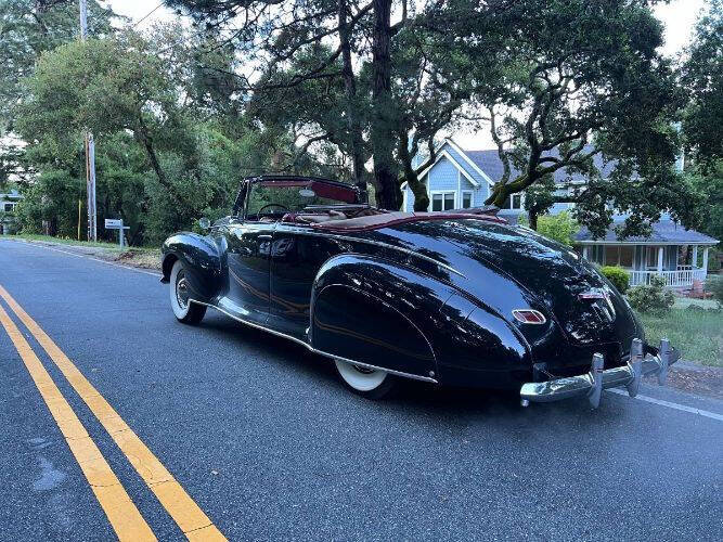 1940 Lincoln Zephyr