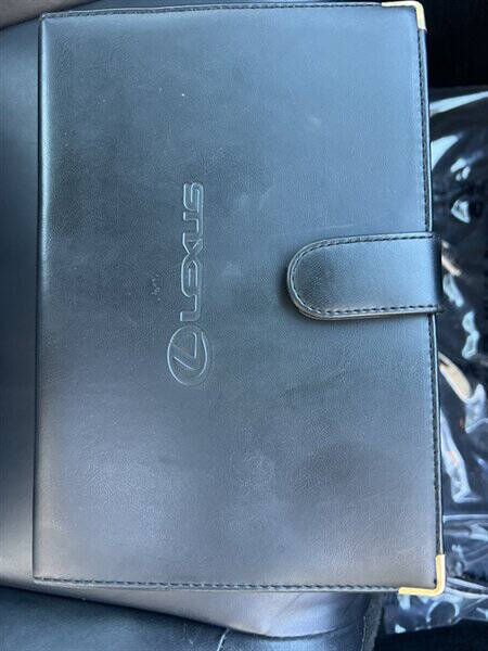 2004 Lexus SC 430