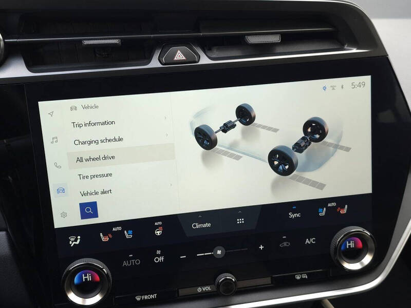 2023 Lexus RZ 450e Luxury