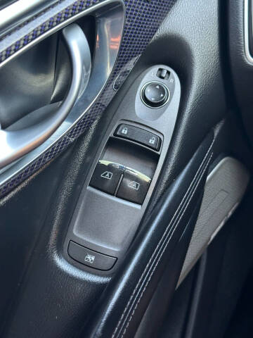 2017 Infiniti Q60 Red Sport 400