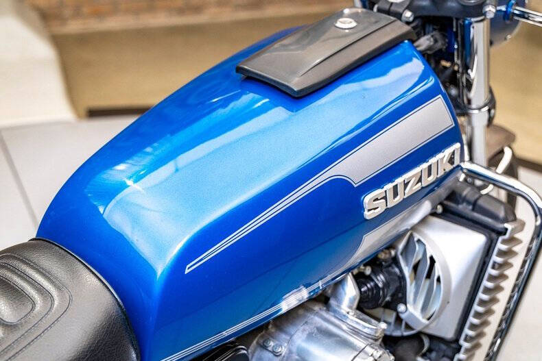 1975 Suzuki RE5