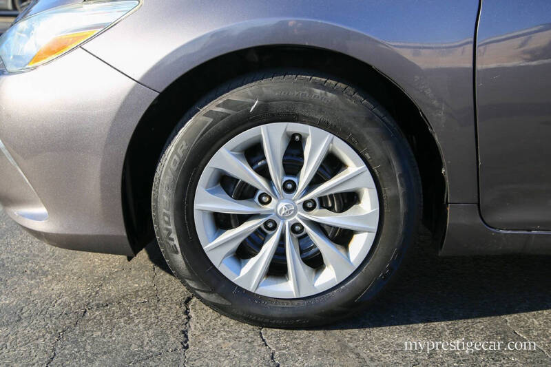 2015 Toyota Camry LE