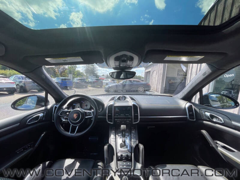 2016 Porsche Cayenne Turbo S