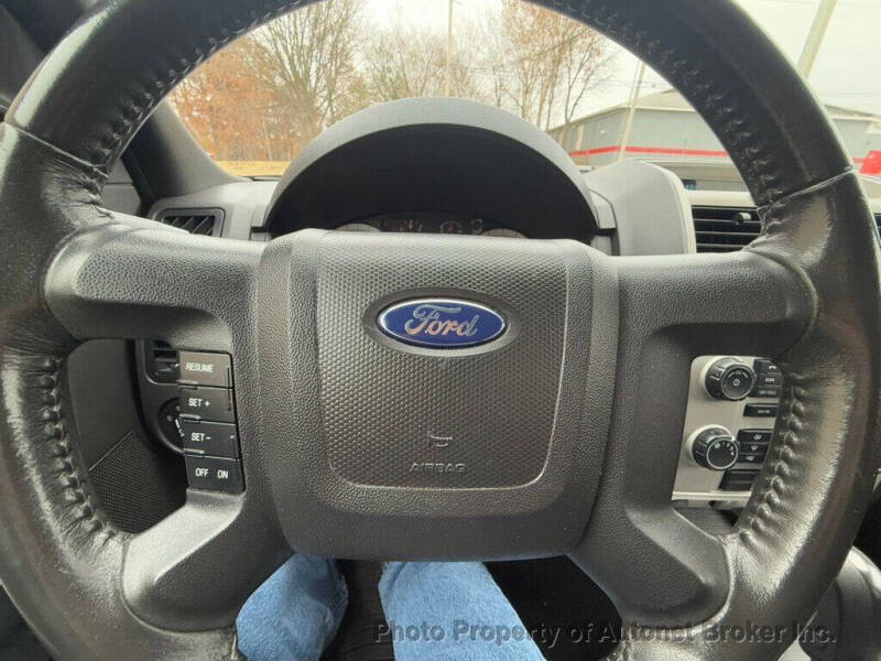 2009 Ford Escape XLT