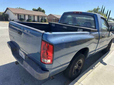 2004 Dodge Ram 1500 ST