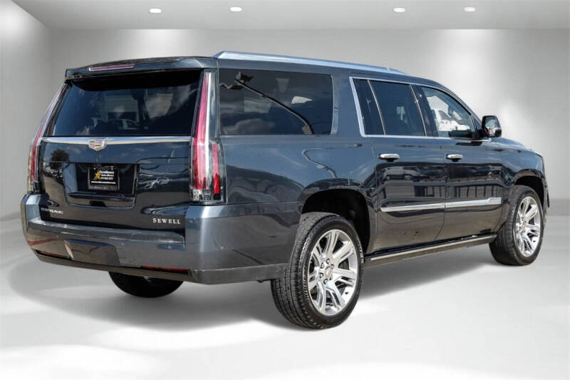 2020 Cadillac Escalade ESV Premium Luxury