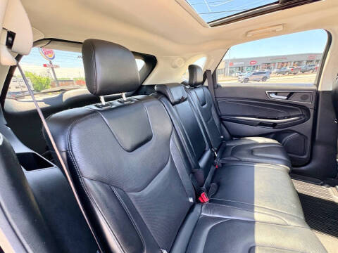 2019 Ford Edge Titanium