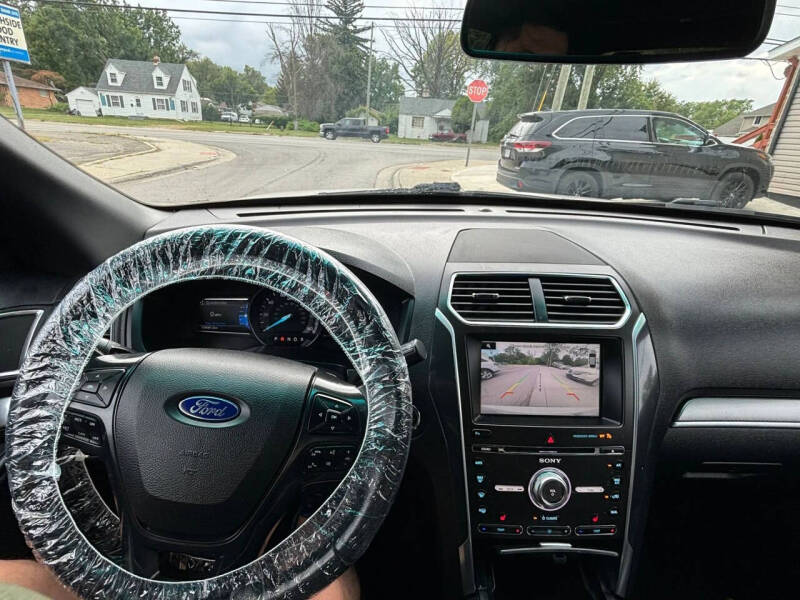 2016 Ford Explorer Sport