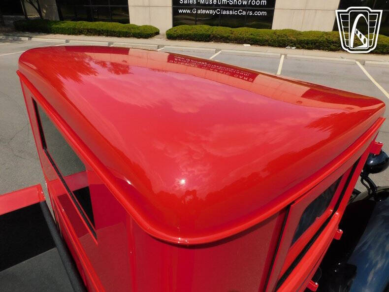 1933 Chevrolet Apache