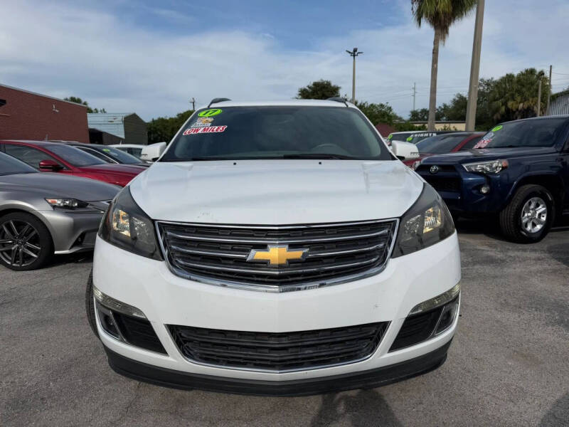 2017 Chevrolet Traverse LT